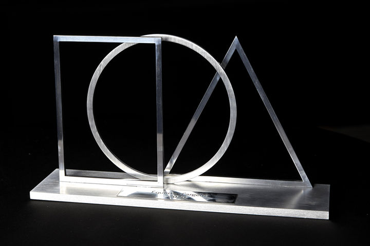 45 Most Prestigious Architecture Awards 40 The prix de l'รฉquerre d'argent (the silver square prize)