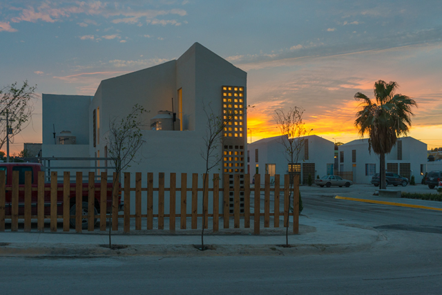Tatiana Bilbao: Biography, Works, Awards 137 Tatianabilbao estudio ciudad acuna housing public space jaime navarro 02 medium