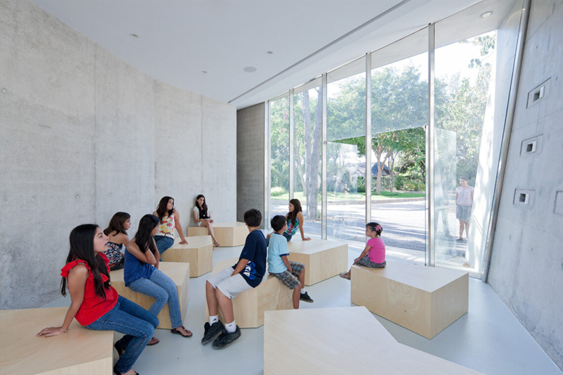 Tatiana Bilbao: Biography, Works, Awards 93 Tatianabilbao estudio jardin botanico culiacan iwan baan 10